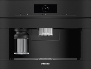 Einbau-Kaffeevollautomat mit DirectWater im kombinierbaren Design mit CoffeeSelect und AutoDescale für höchste Ansprüche.