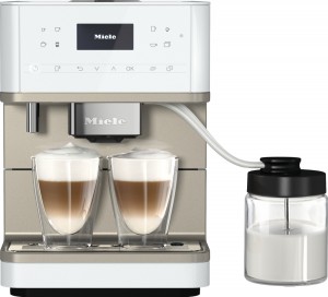 Stand-Kaffeevollautomat mit Miele@home, hochwertigem Milchgefäß und vielfältigen Kaffeespezialitäten. 