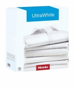 UltraWhite Pulverwaschmittel 2,7 kg für beste Ergebnisse bei weißen Textilien und farbechter Buntwäsche.